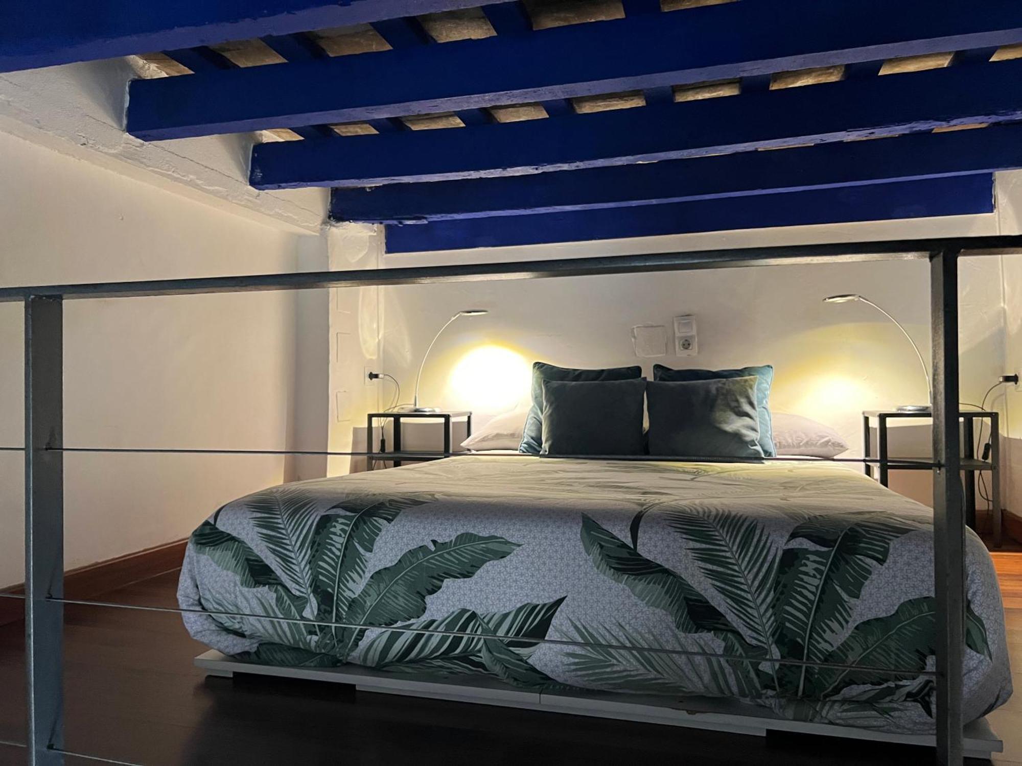 Apartamentos Triana - Aloha Sevilla Bilik gambar